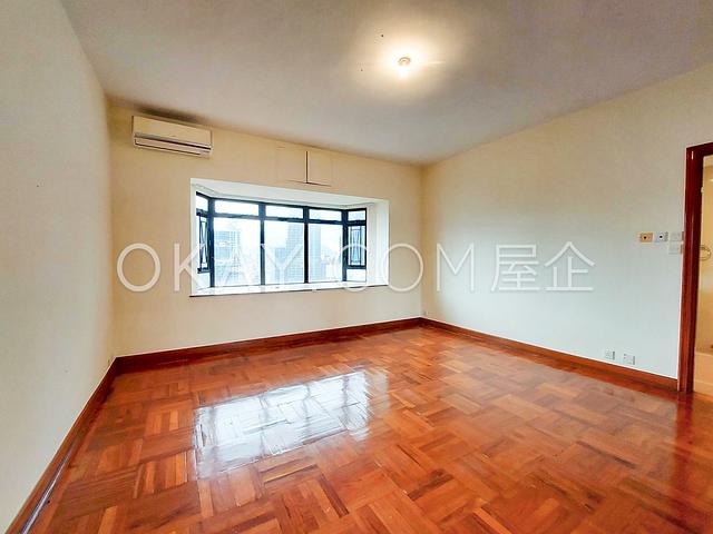 Kennedy Heights | Kennedy Heights, Mid-levels