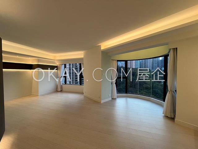 The Royal Court | The Royal Court, Mid-levels