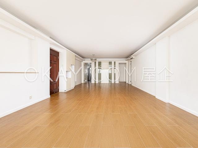 Parisian | Parisian, Stanley - 3 Bed, 2 Bath,
