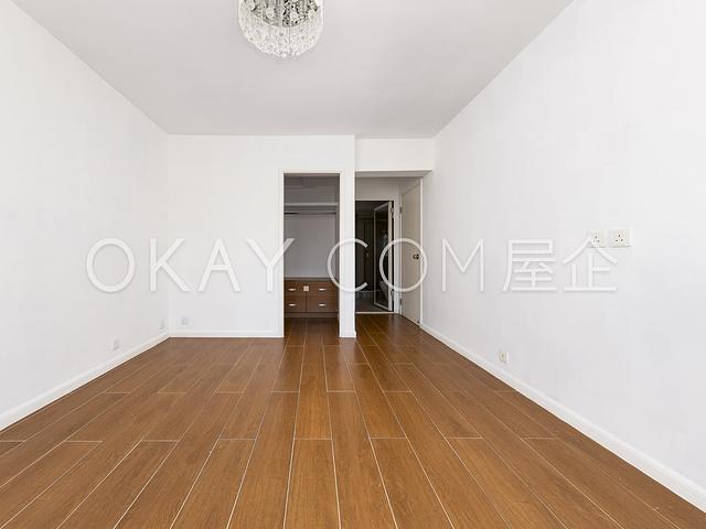 Parisian | Parisian, Stanley - 3 Bed, 2 Bath,