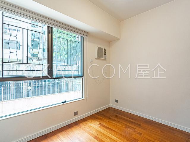 Dragonview Court | Dragonview Court, Mid-levels