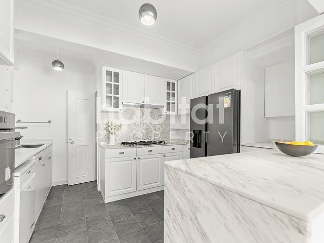 Spacious Family Flat with Large Balcony