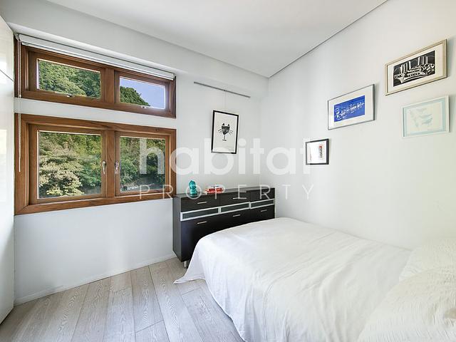 Beautiful Family Home in Pokfulam