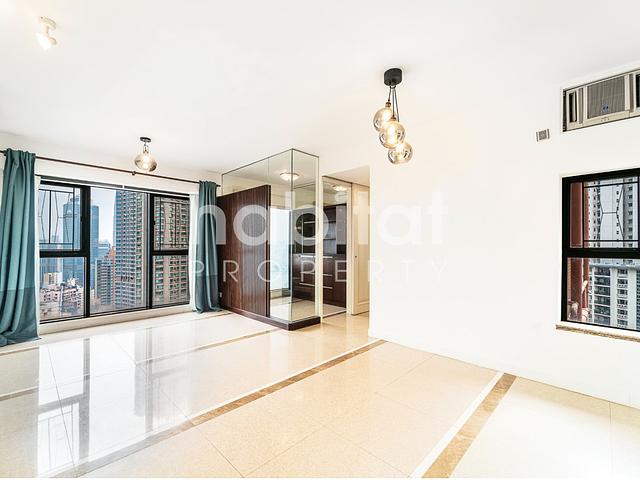 Mid-levels Apartment
