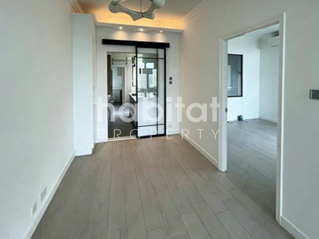 Two Bedrooms Apartment in Repulse Bay