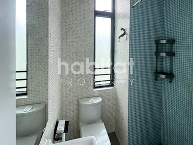 Two Bedrooms Apartment in Repulse Bay