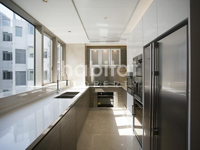 Beautifully Renovated Apartment