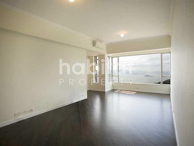 Modern 2 Bedroom Apartment