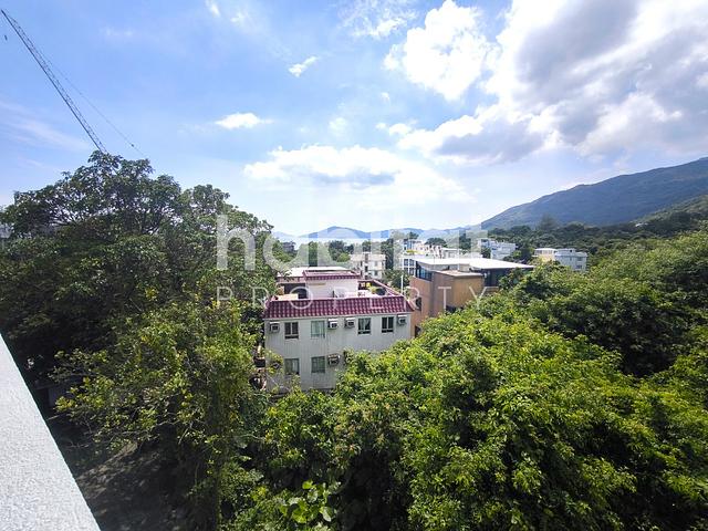 Modern Cheung Sha Village House