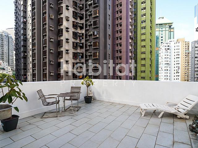 Studio with Private Rooftop
