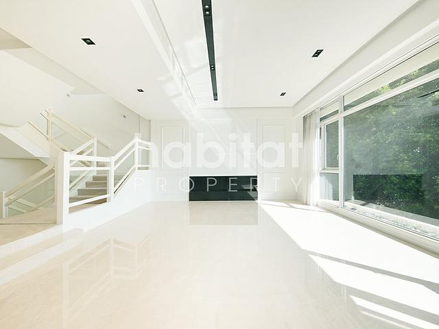 Spacious & Quiet, Lovely Views