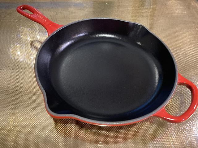 Le Creuset Red Cast Iron Skillet 26" FLASH SALE