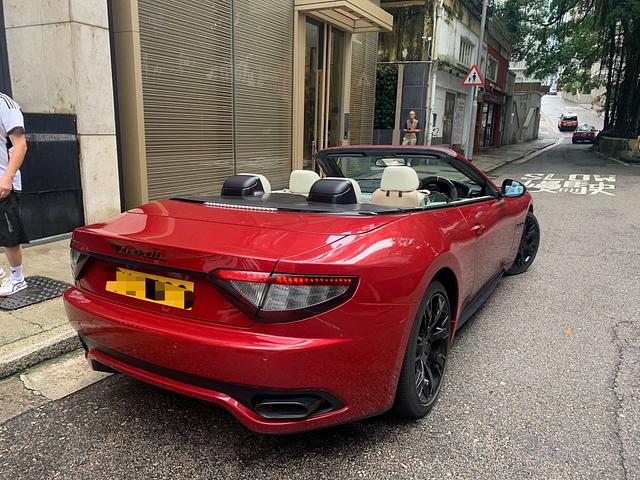 2013 Maserati GRANCABRIO SPORT