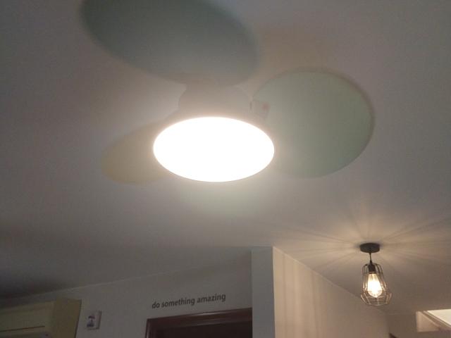 Small ceiling fan in good condition