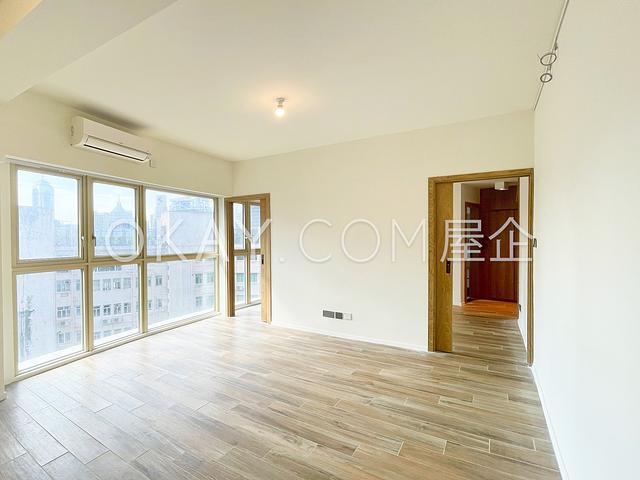St. Joan Court | St. Joan Court, Mid-levels
