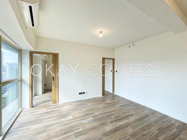 St. Joan Court | St. Joan Court, Mid-levels