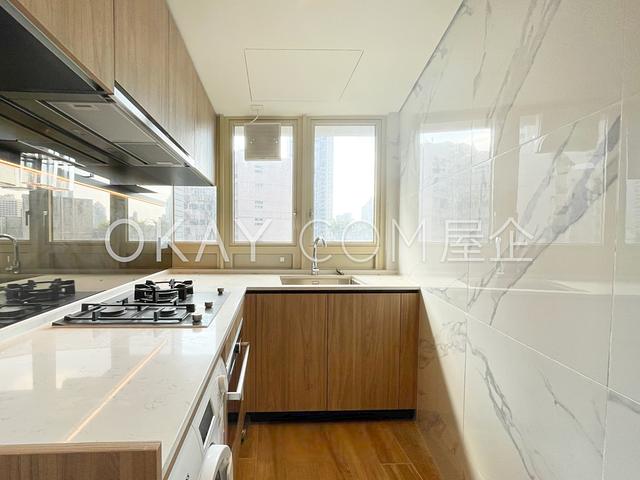 St. Joan Court | St. Joan Court, Mid-levels