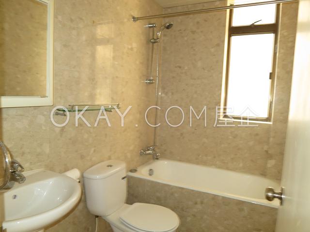 Robinson Garden Apartments | Robinson Garden
