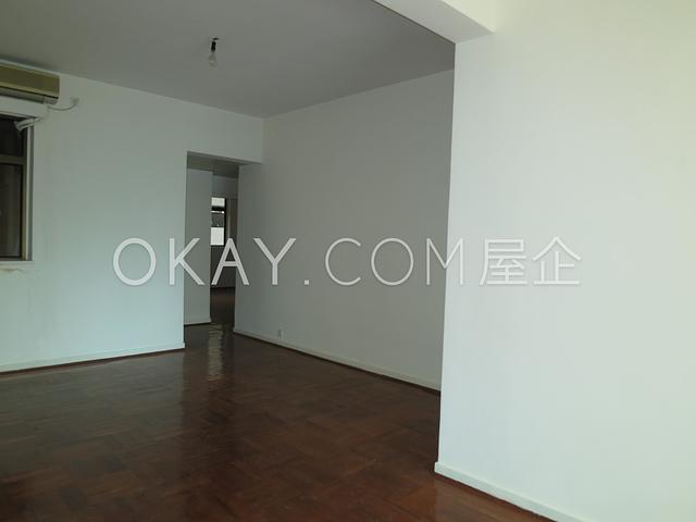 Robinson Garden Apartments | Robinson Garden