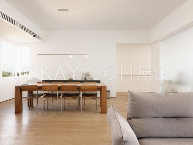 Vivian Court | Vivian Court, The Peak - 3 Bed, 2