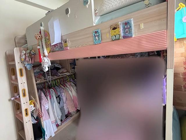 Children's elevated bunk bed with wardrobe (FREE)
