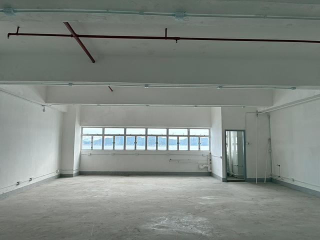 Ocean Hub 5/F creative studios | 11 sea-view units