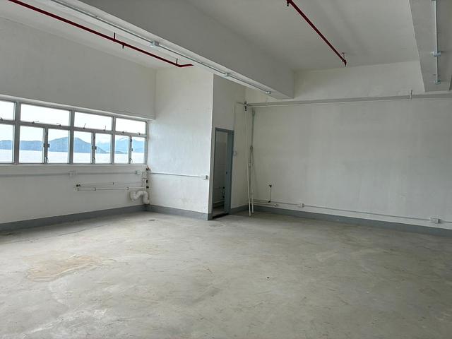 Ocean Hub 5/F creative studios | 11 sea-view units