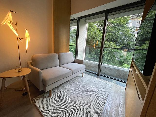 Fully furnished 1 bdm in the heart of Happy Valley