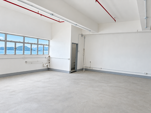 Ocean Hub 5/F creative studios | 11 sea-view units