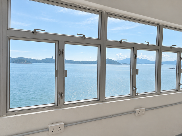 Ocean Hub 5/F creative studios | 11 sea-view units