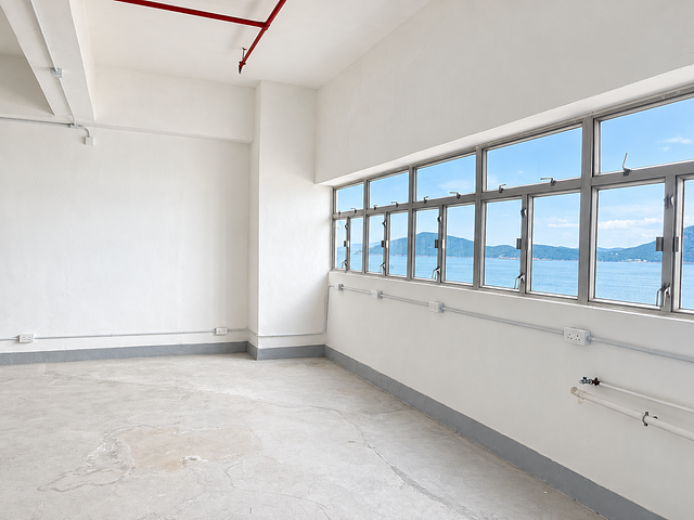 Ocean Hub 5/F creative studios | 11 sea-view units
