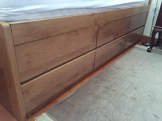 Double size solid wood bedframe w/ 6 deep drawers