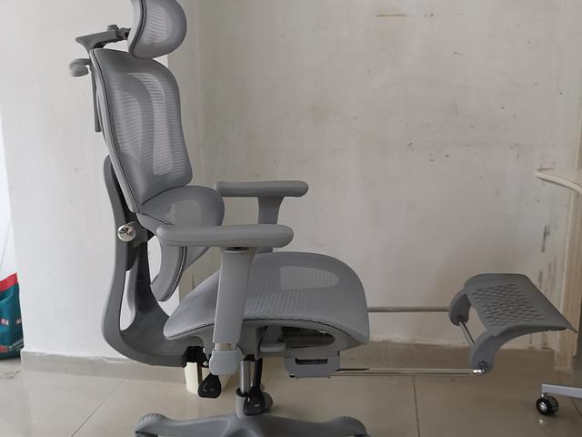 Moving sale:Brand new office chair for sale $300.