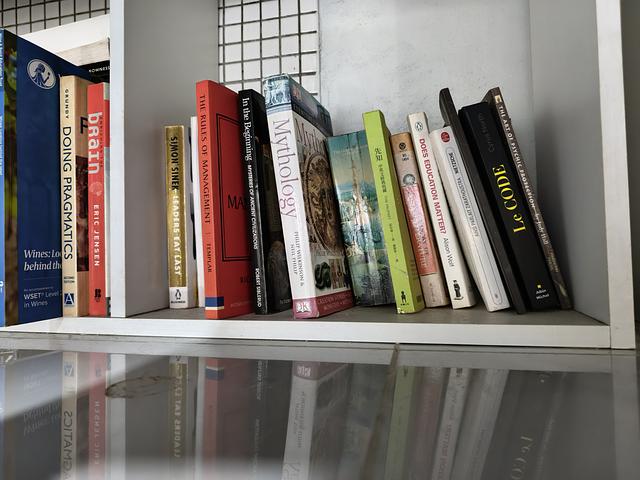 Frence( English) language books free 