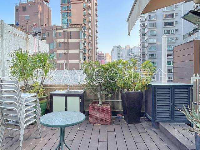 Woodland Court | Woodland Court, Mid-levels West -