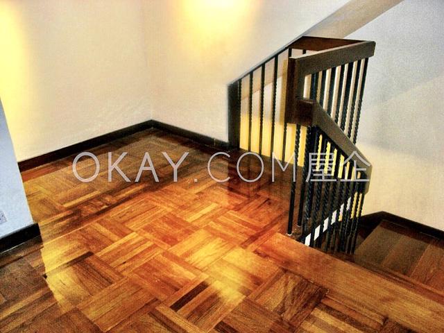 Joy Garden | Joy Garden, Shouson Hill - 4 Bed, 3