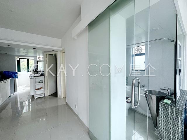 Southern Pearl Court | Southern Pearl Court, Happy