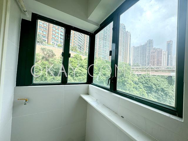 Southern Pearl Court | Southern Pearl Court, Happy