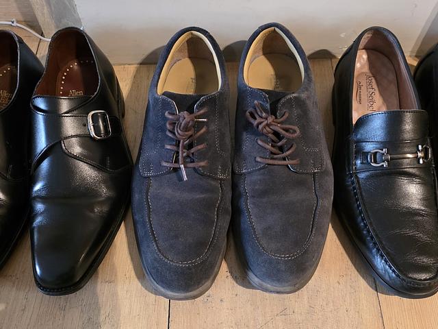 Mens Quality Shoes - clearance! Size US 9