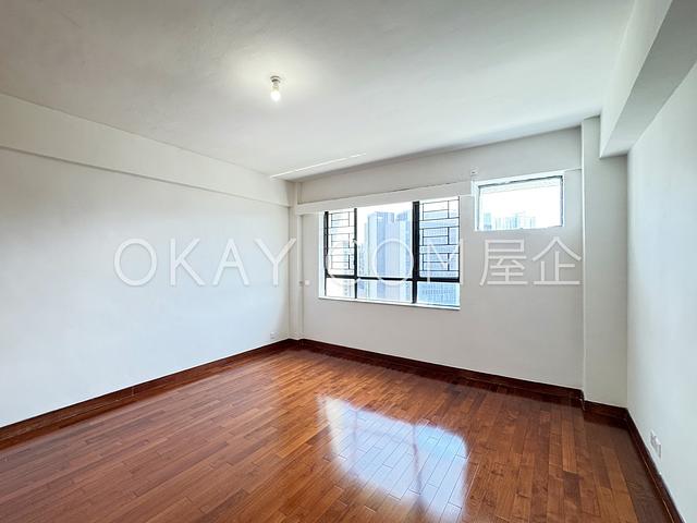The Crescent | The Crescent, Ho Man Tin - 3 Bed, 2