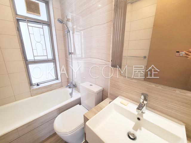 Island Crest | Island Crest, Sai Ying Pun - 3 Bed,