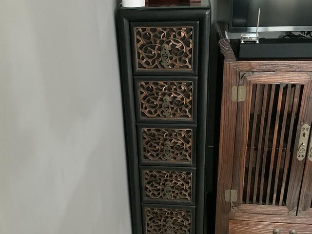 Chinese style Wooden hand painted cabinet