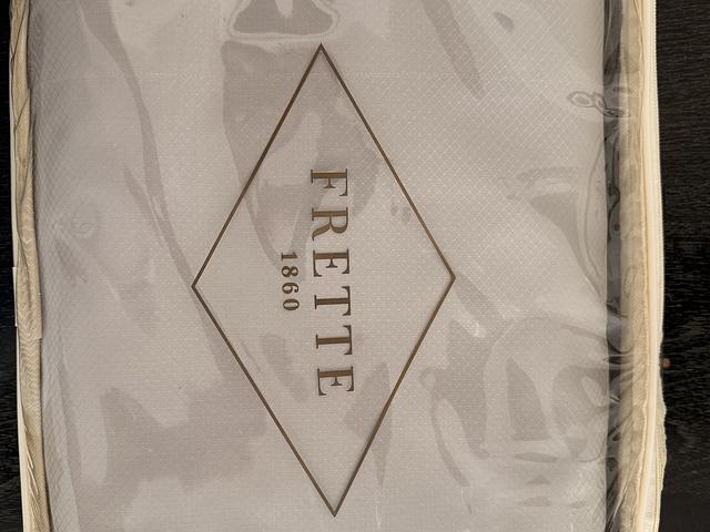 Frette Double/Queen sized sheet set