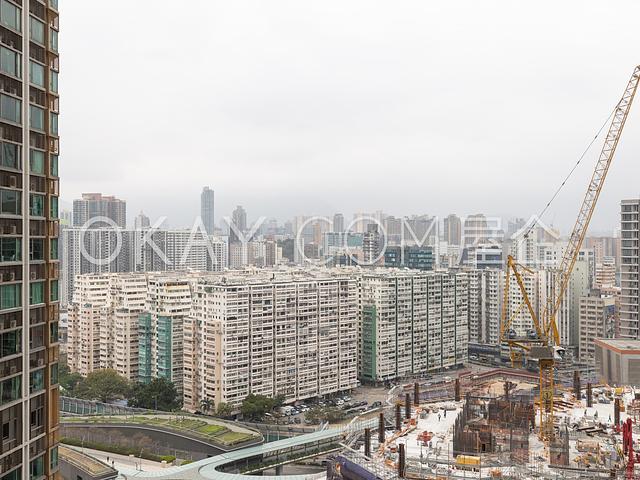 The Waterfront | The Waterfront, Kowloon Station -