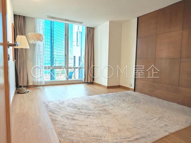 Convention Plaza Apartments | Convention Plaza