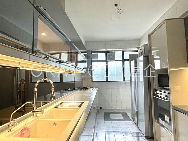Clovelly Court | Clovelly Court, Mid-levels