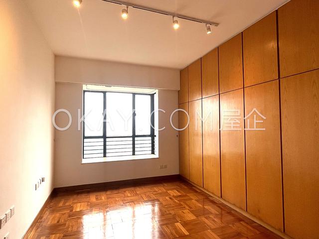 Clovelly Court | Clovelly Court, Mid-levels