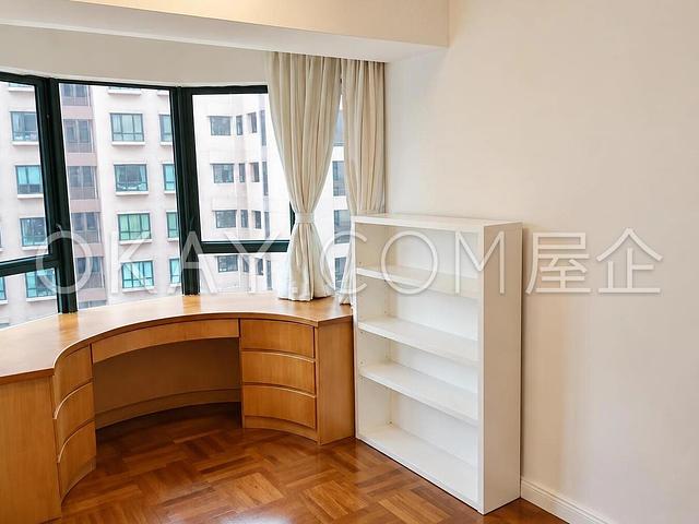 Hillsborough Court | Hillsborough Court,