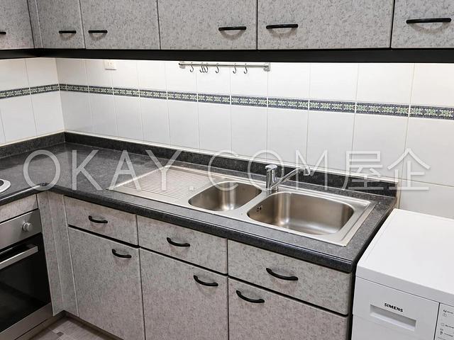 Hillsborough Court | Hillsborough Court,