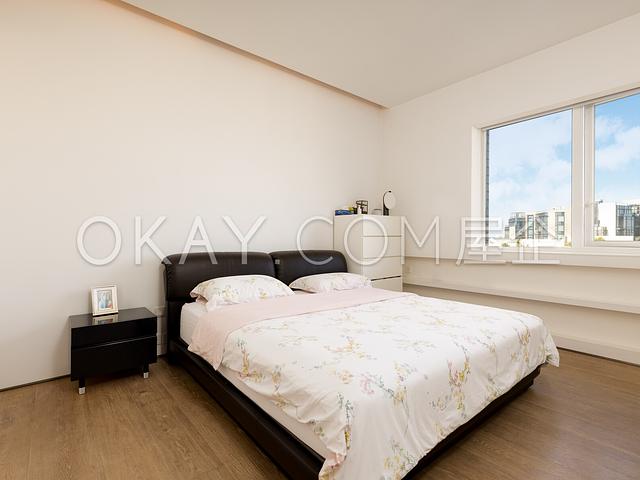 Vivian Court | Vivian Court, The Peak - 3 Bed, 2